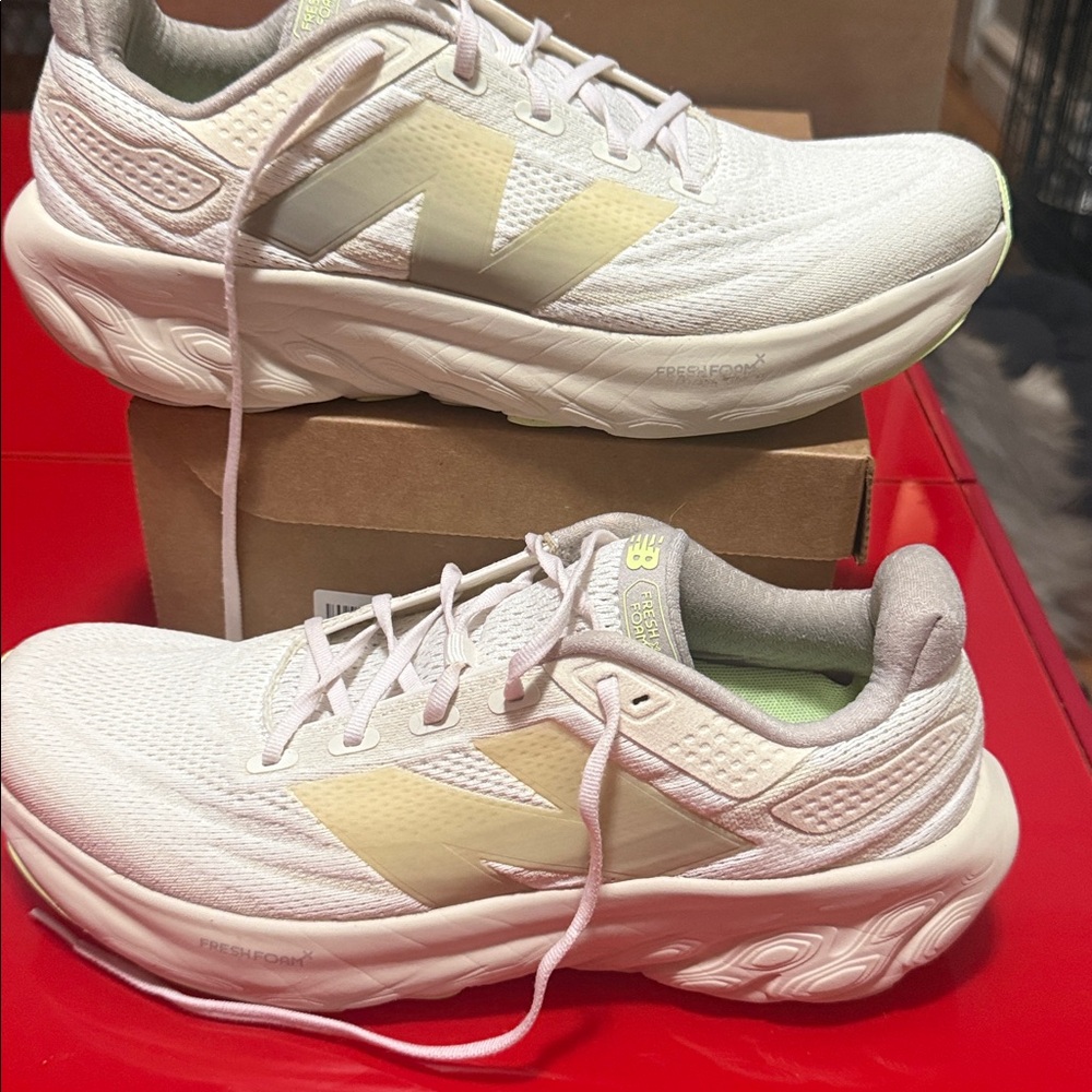 New Balance Fresh Foam X 1080 v13 Moonrock Men’s 10.5